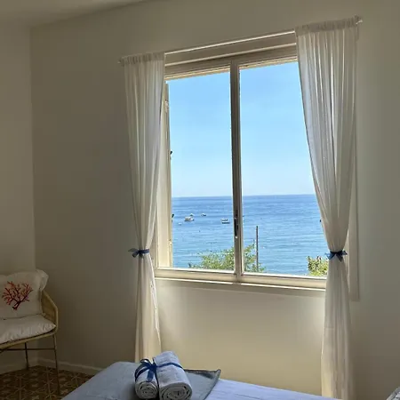 Lägenhet Frontemare & Marimare Isola Bella By Holidays