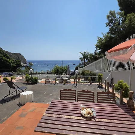 Frontemare & Marimare Isola Bella By Holidays Taormina