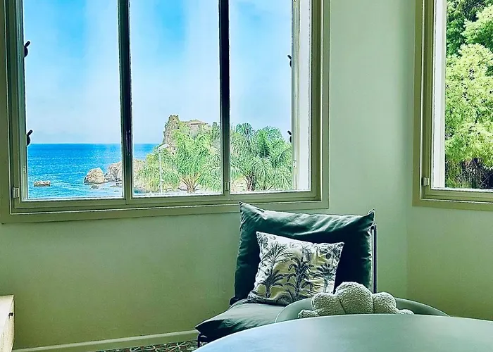 Frontemare & Marimare Isola Bella By Holidays * 타오르미나