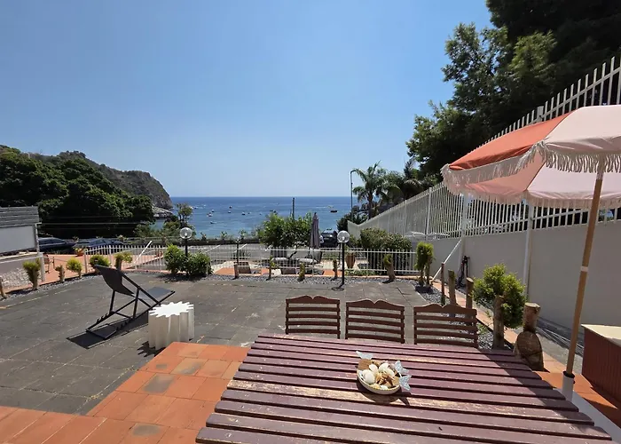 Frontemare & Marimare Isola Bella By Holidays 타오르미나